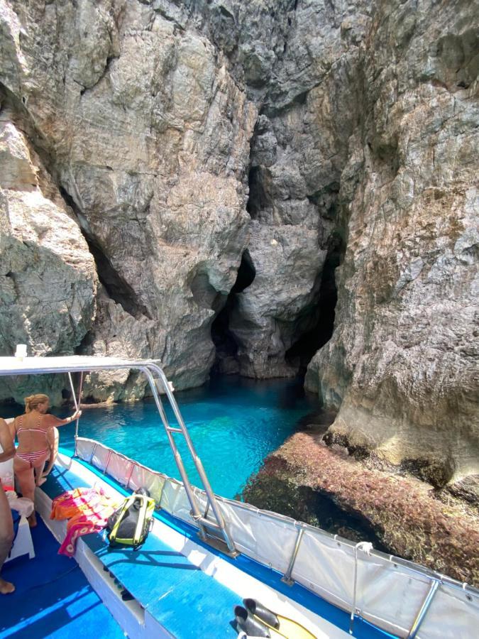 فندق Isoladelmiele ماريتّيمو المظهر الخارجي الصورة